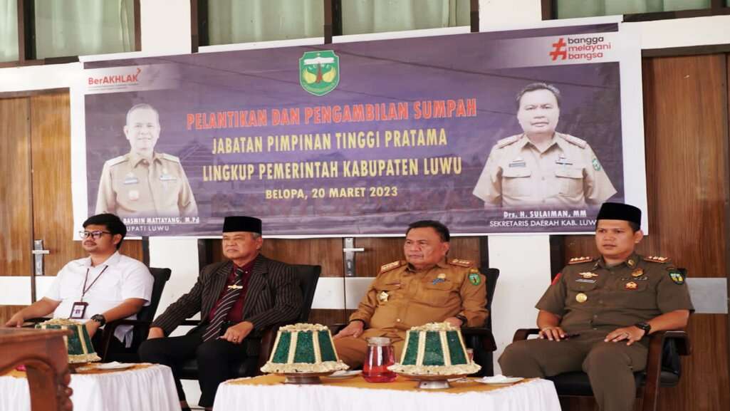 Lantik Pejabat Eselon II, Kades PAW dan BPD, Bupati Luwu Minta Kerja Profesional dan Hindari Politik Praktis