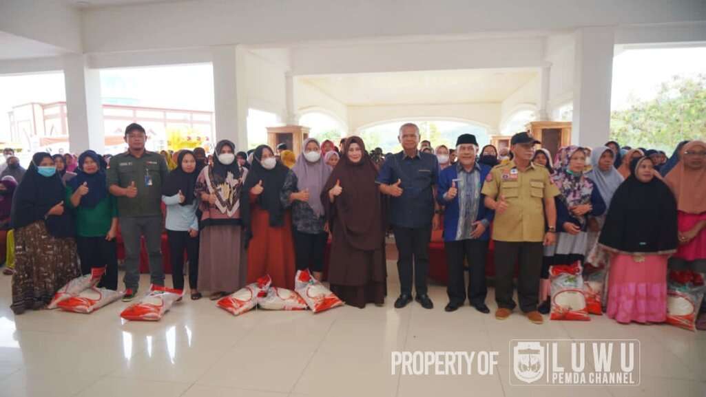Pemkab Luwu Salurkan Bantuan Pangan Beras Kepada 48.486 KK