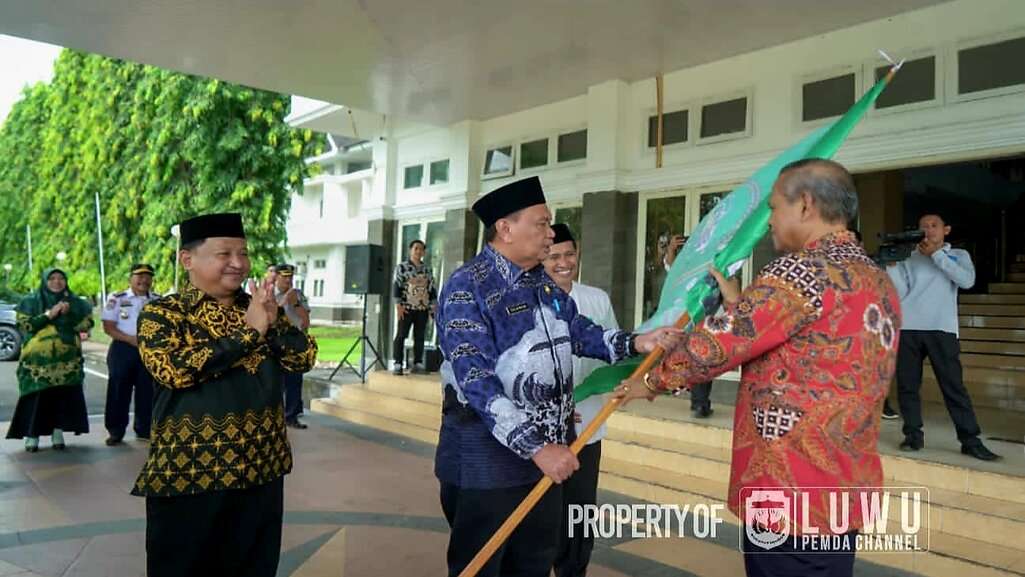 Lepas Kafilah Peserta STQH, Bupati Luwu Harapkan Peningkatan Prestasi