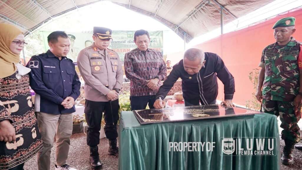 Akhir Pekan, H Basmin Mattayang Resmikan Jalan dan Jembatan di Luwu