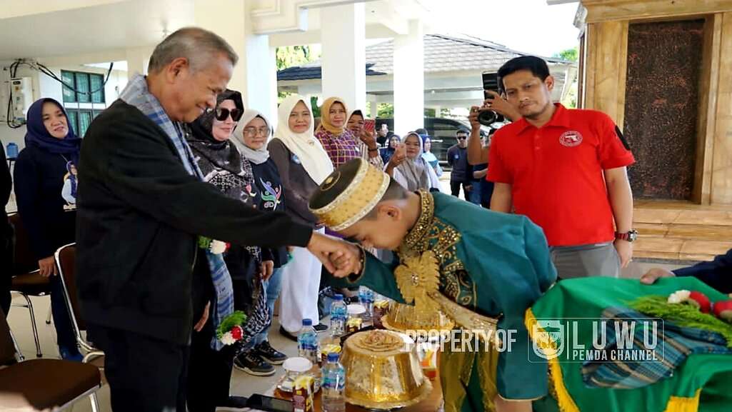 Buka Porseni Tingkat SD dan SMP, Bupati Luwu Minta Kolaborasikan Antara Ilmu, Iman dan Seni