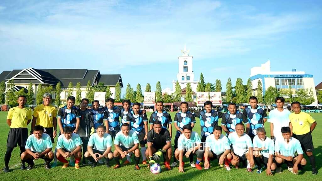 Bupati Luwu Apresiasi Pelaksanaan Turnamen Sepakbola Kapolres Luwu Cup III, Berdampak Terhadap Atlet dan PEN