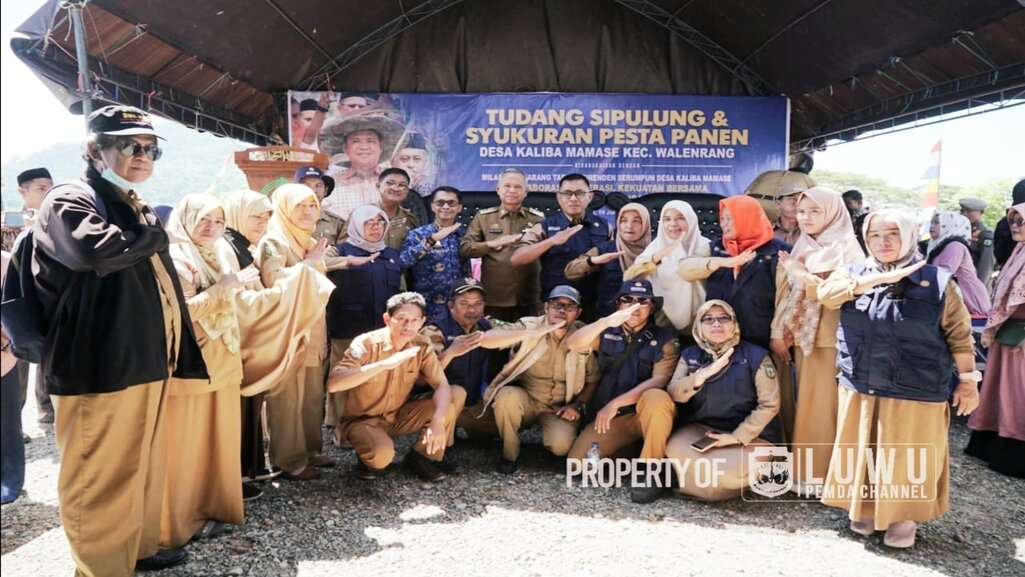 Galang Masyarakatnya Bangun Infrastruktur, Bupati Luwu Juluki Rusli Bara Kades Pembangunan