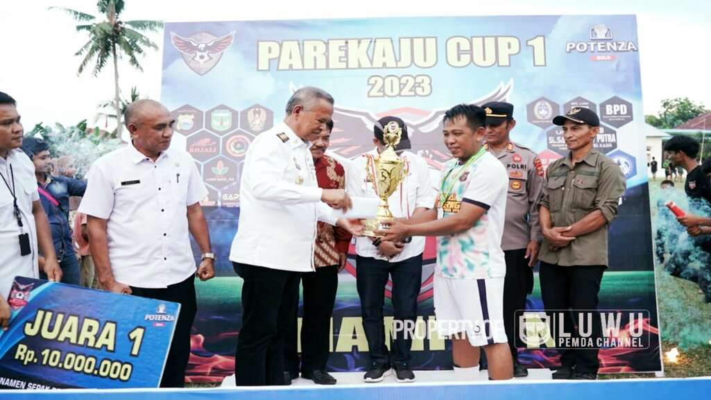 Bupati Luwu Apresiasi Kekompakan Pemuda Parekaju Gelar Turnamen Sepakbola