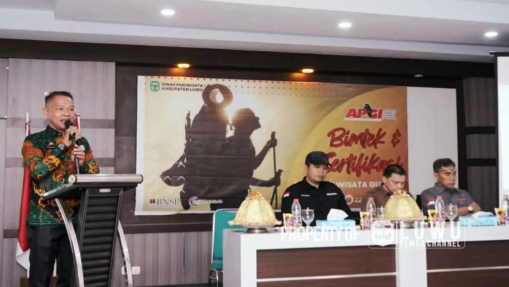 Buka Bimtek Sertifikasi Pemandu Wisata Gunung, Ahkam Basmin: Saatnya Melegalkan Semangat Pemandu