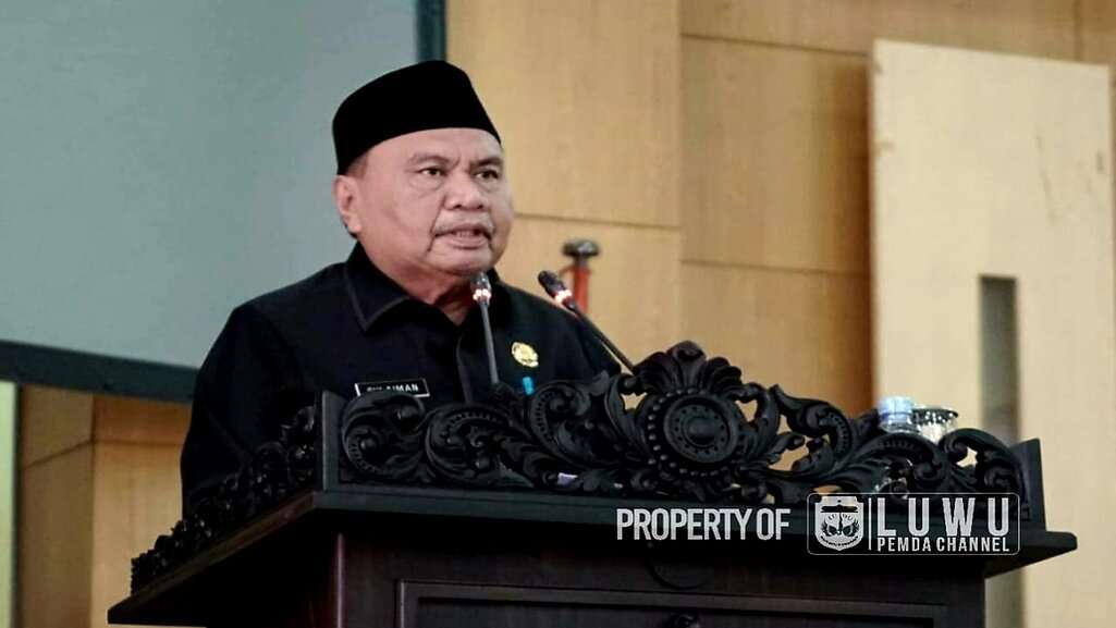 Sekda Luwu Serahkan Ranperda Pertanggungjawaban Pelaksanaan APBD Tahun Anggaran 2022 ke DPRD