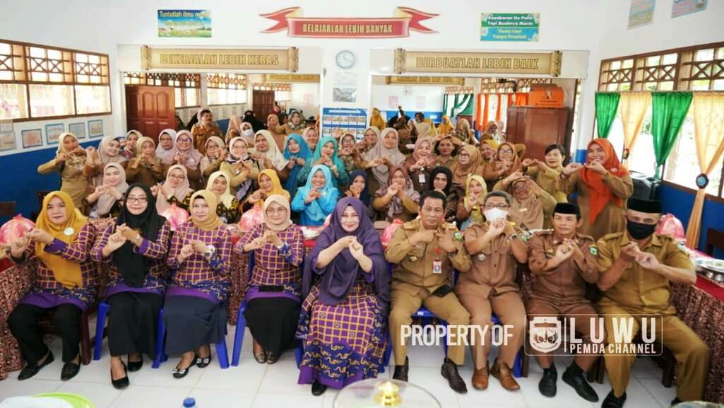 Hj Hayarna Sosialisasikan Gerakan Transisi PAUD ke SD yang Menyenangkan