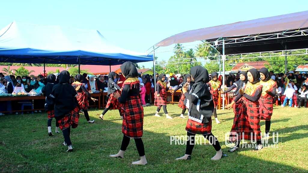 Peringati Hari Jadi ke-21 Kecamatan Kamanre, Bupati Luwu Minta Pertahankan Budaya Sipakatau