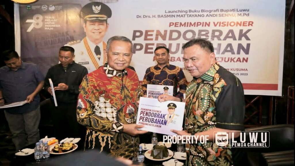 Bupati Luwu Launching Buku Biografi 'Pemimpin Visioner Pendobrak Perubahan Pembawa Kesejukan'
